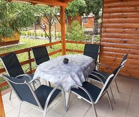 Fortuna Apartmanhazak *