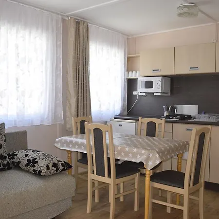Διαμέρισμα Fortuna Apartmanhazak