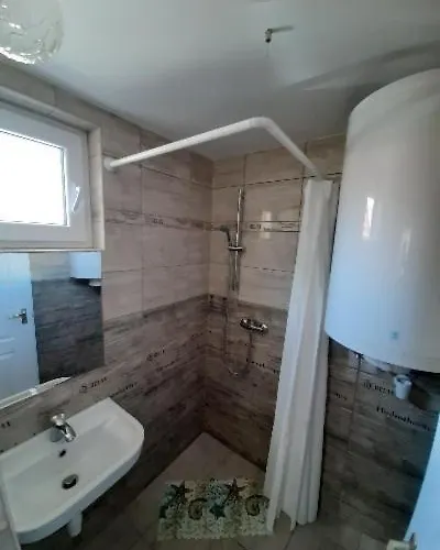 דירה Fortuna Apartmanhazak