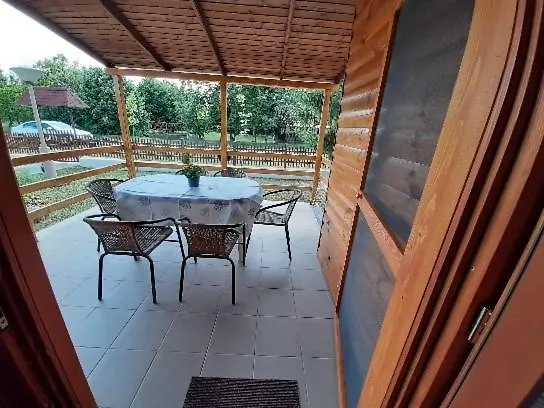 Fortuna Apartmanhazak * Bogacs